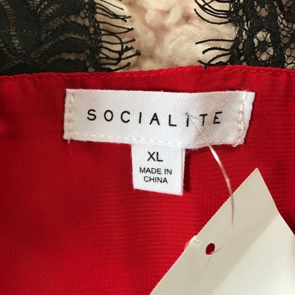 Lace Trim Party Dress! - Picture 3 of 3